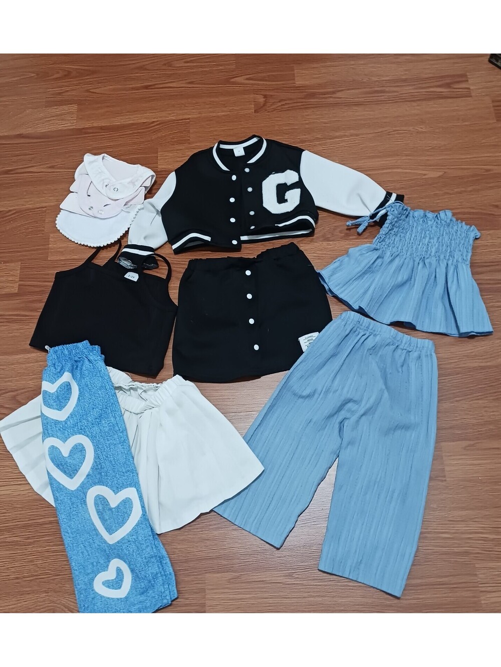 Toddler Girls  Clothing  Lot Size  12-18 Months